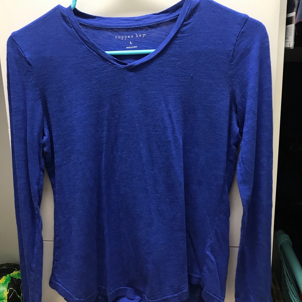 Blue long sleeve tee